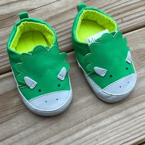 🦖 Baby Dinosaur Shoes Size 3-6 Months